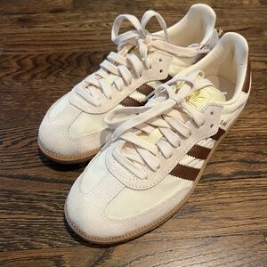 Adidas's Sambas in Cream White/ Preloved Brown